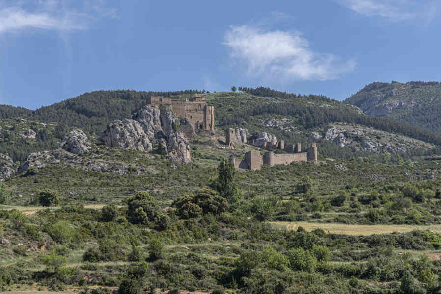 Huesca - Loarre - castillo de Loarre 02 .jpg